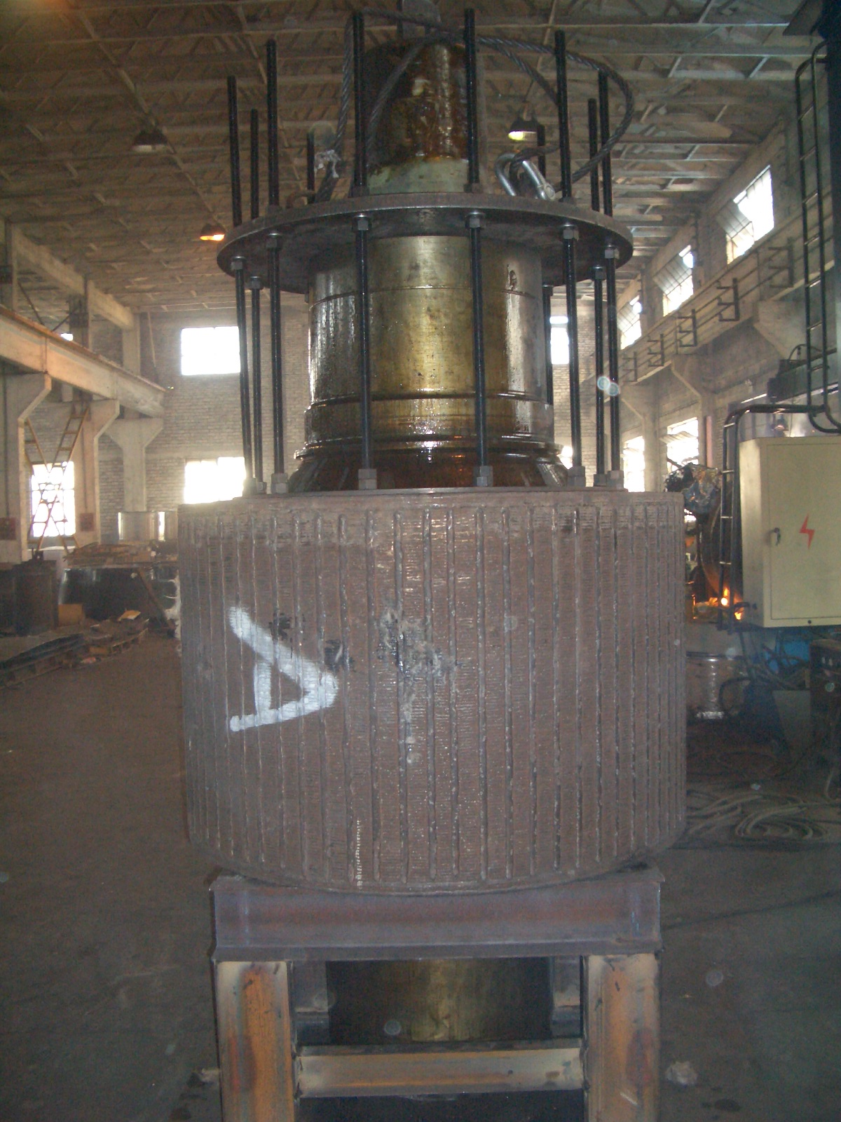 Wear-resistant overlaying weld